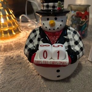 Scentsy Festive Snowman Christmas Countdown Warmer